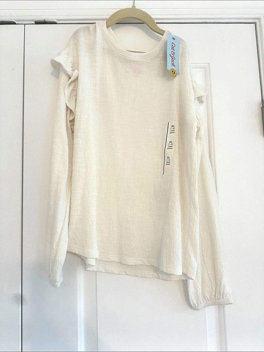 Cat & Jack Long-Sleeve Ruffle-Shoulder Textured Tee Tunic in White